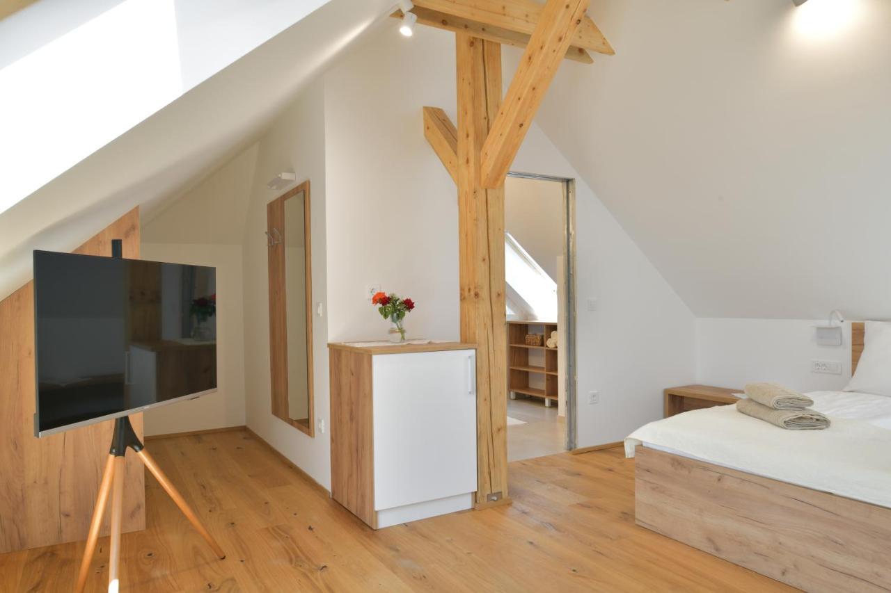 Farm Stay Jarc Vineyard Svecina Exterior foto