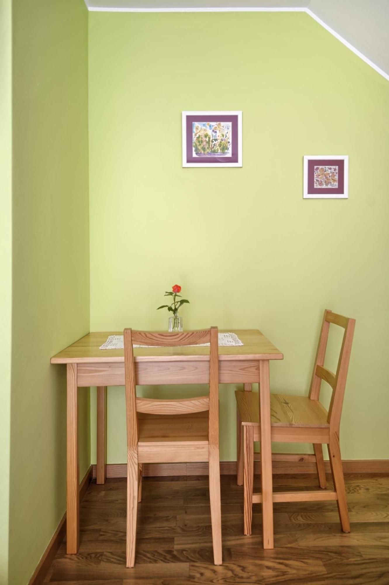 Farm Stay Jarc Vineyard Svecina Quarto foto