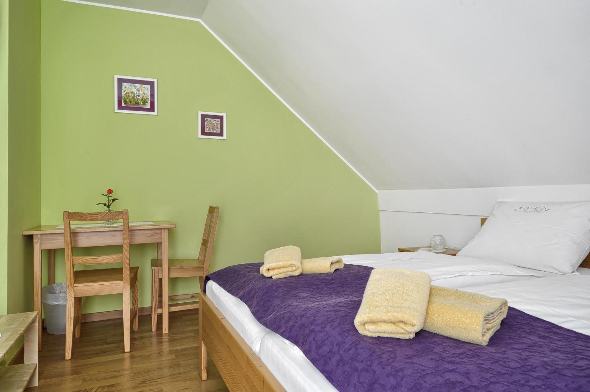 Farm Stay Jarc Vineyard Svecina Quarto foto